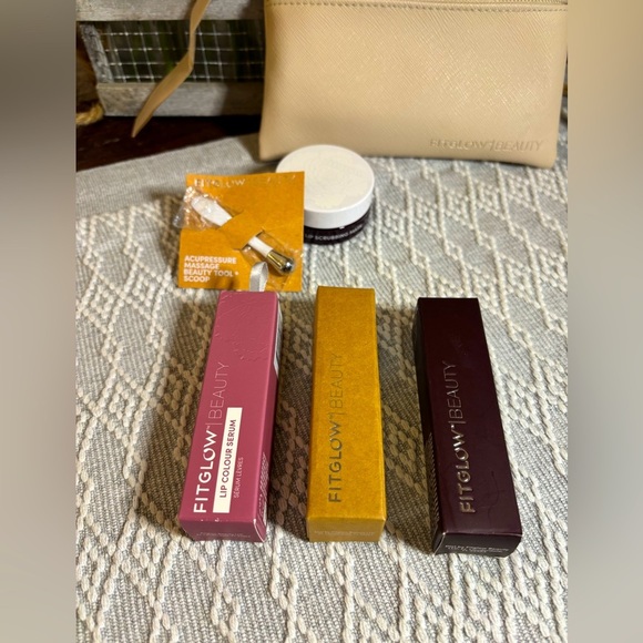 FitGlow Lip Serum Collection. Jam,Deep and Night w/ 3 in 1 Lip Mask and Tool. - Picture 1 of 11